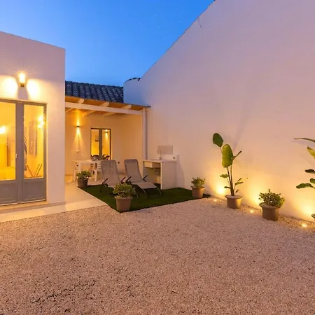 Vico Ii - Exclusive House With Garden Cagliari